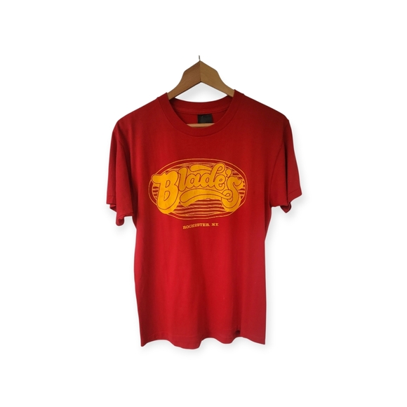 Vintage 1985 Blade's Rochester N.Y. Red Bar Restaurant T- Shirt M/L - Picture 8 of 8